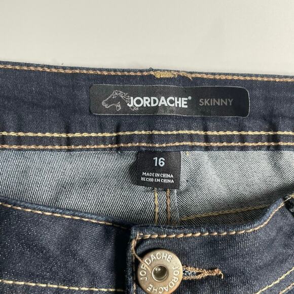 Jordache Skinny Jeans Girls Size 16 Dark Wash Rinse Denim Jeans - Picture 2 of 9